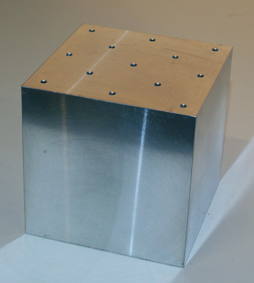 bloc en aluminium de 10x10x10 cm